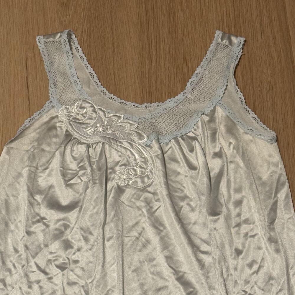 Vintage Long Powder Blue Maxi Nylon Lace Nightgown Vanity Fair Petite XS USA